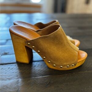 Studded Suede Boho Clog Mules with Wooden Heels in Camel by Ilaria Sartori Sz 7